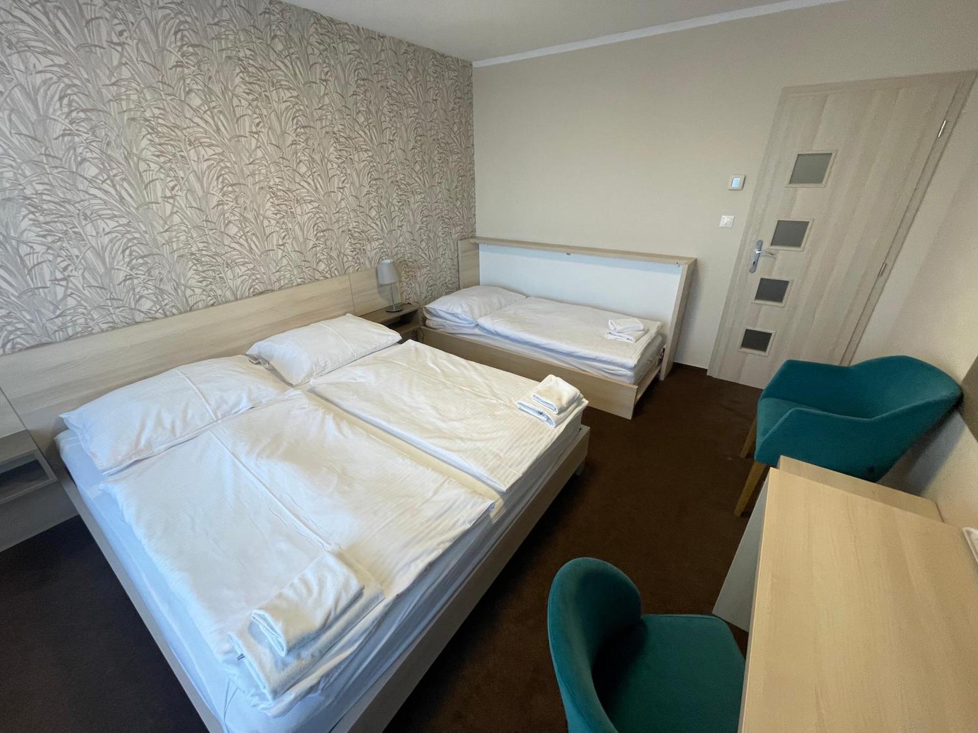 Hotel Spectrum Trnava Eksteriør bilde