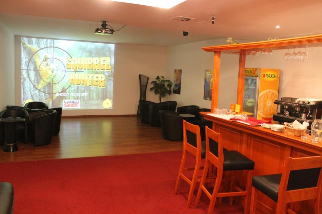 Hotel Spectrum Trnava Eksteriør bilde